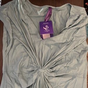 Front drape Seraphine maternity shirt